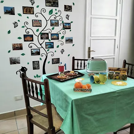 Bedda Ballaro Balcony In Historic *