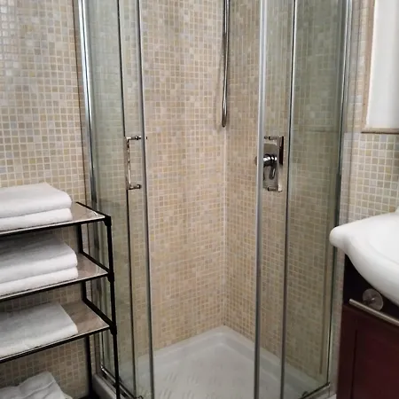 Bedda Ballaro Balcony In Historic