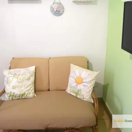 Bedda Ballaro Balcony In Historic פלרמו