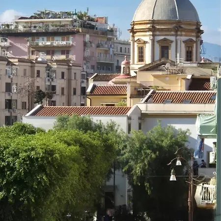 Bedda Ballaro Balcony In Historic